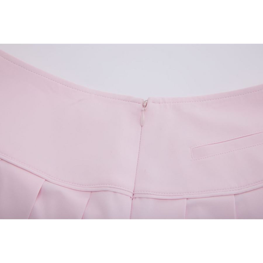 WIDE PERFORMANCE PLEATED SKIRT