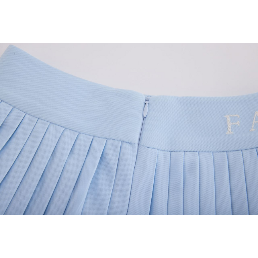PERFORMANCE PLEATED SKIRT