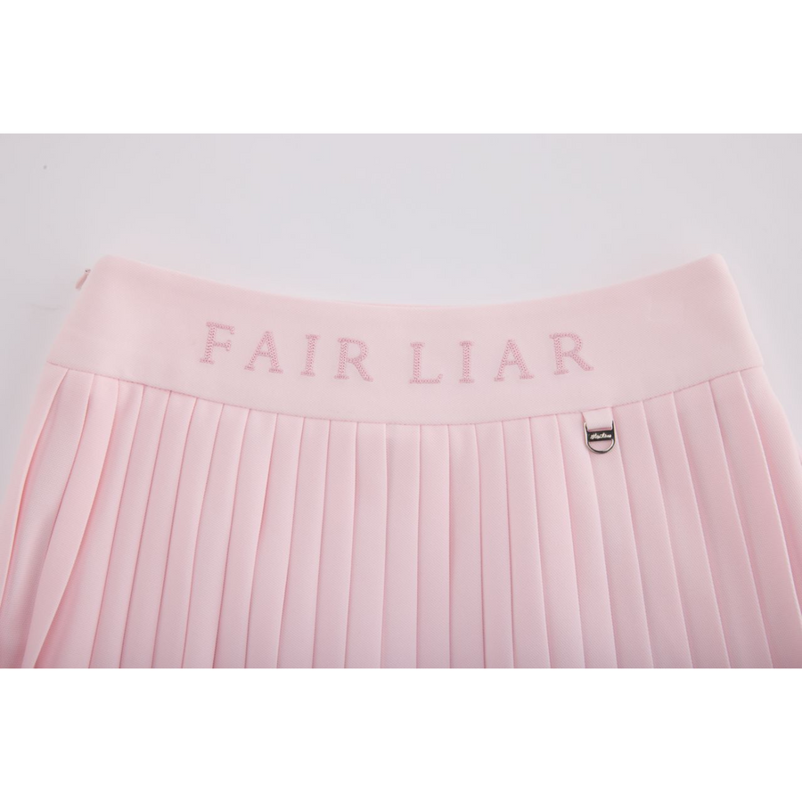 PERFORMANCE PLEATED SKIRT