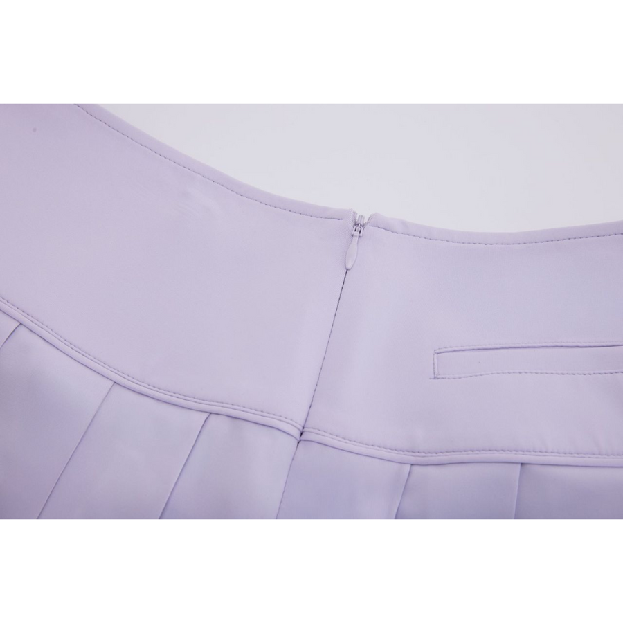 WIDE PERFORMANCE PLEATED SKIRT