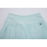 WIDE PERFORMANCE PLEATED SKIRT