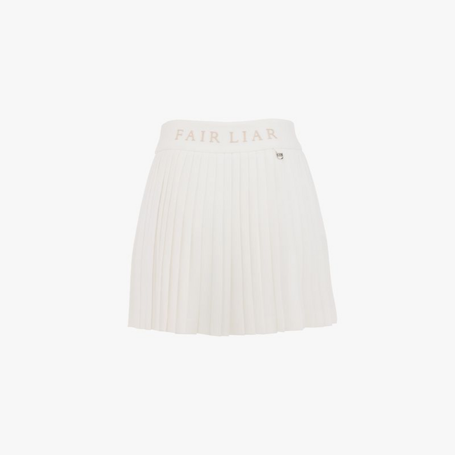 PERFORMANCE PLEATED SKIRT