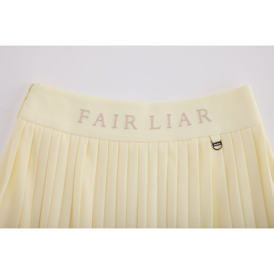 PERFORMANCE PLEATED SKIRT