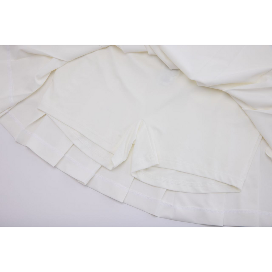 WIDE PERFORMANCE PLEATED SKIRT