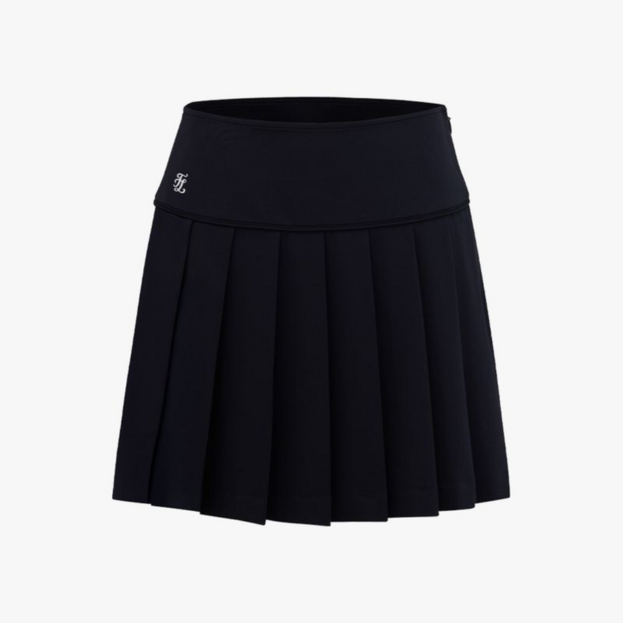 WIDE PERFORMANCE PLEATED SKIRT