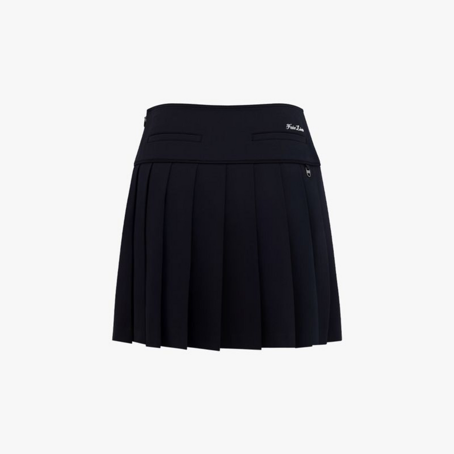 WIDE PERFORMANCE PLEATED SKIRT