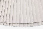 PEARL LOGO FLARED PLEATS SKIRT