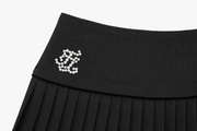 PEARL LOGO FLARED PLEATS SKIRT