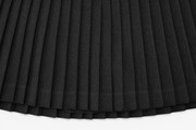 PEARL LOGO FLARED PLEATS SKIRT