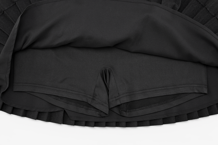 PEARL LOGO FLARED PLEATS SKIRT