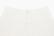 PEARL LOGO FLARED PLEATS SKIRT