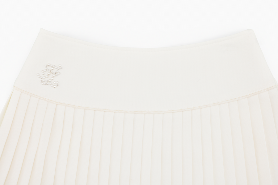 PEARL LOGO FLARED PLEATS SKIRT