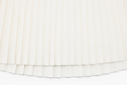PEARL LOGO FLARED PLEATS SKIRT
