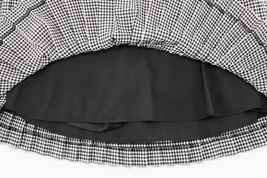 CRYSTAL LOGO FLARED PLEATS SKIRT