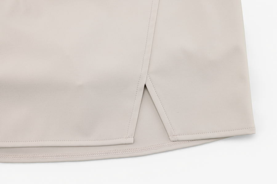 CUT SLIM FIT SKIRT
