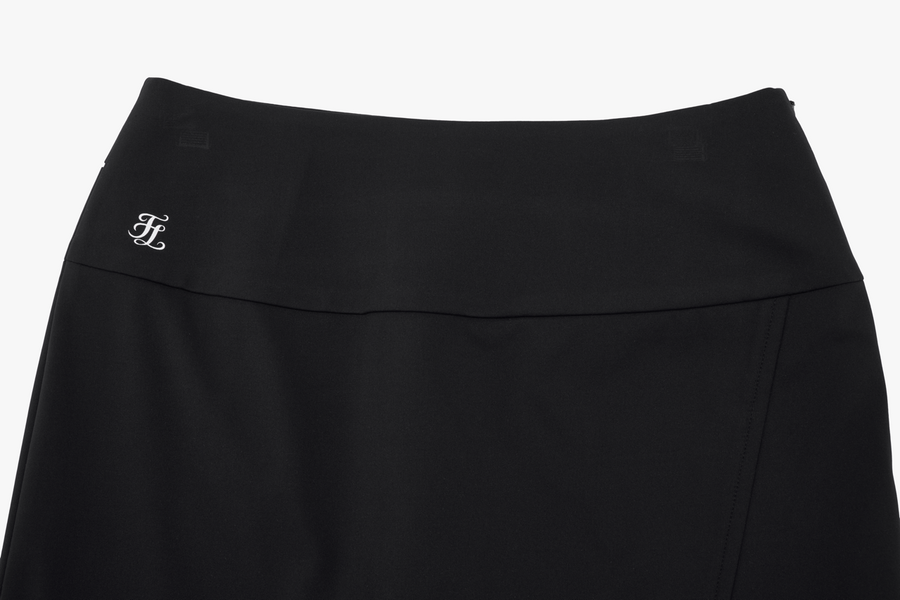 CUT SLIM FIT SKIRT