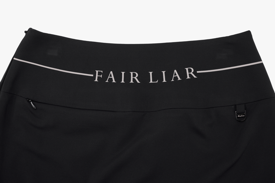 CUT SLIM FIT SKIRT