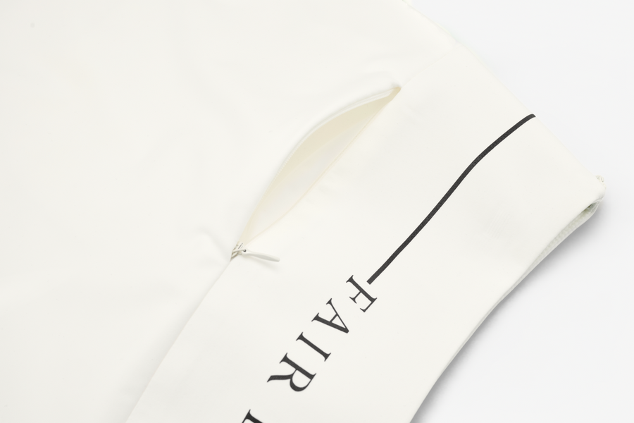 CUT SLIM FIT SKIRT