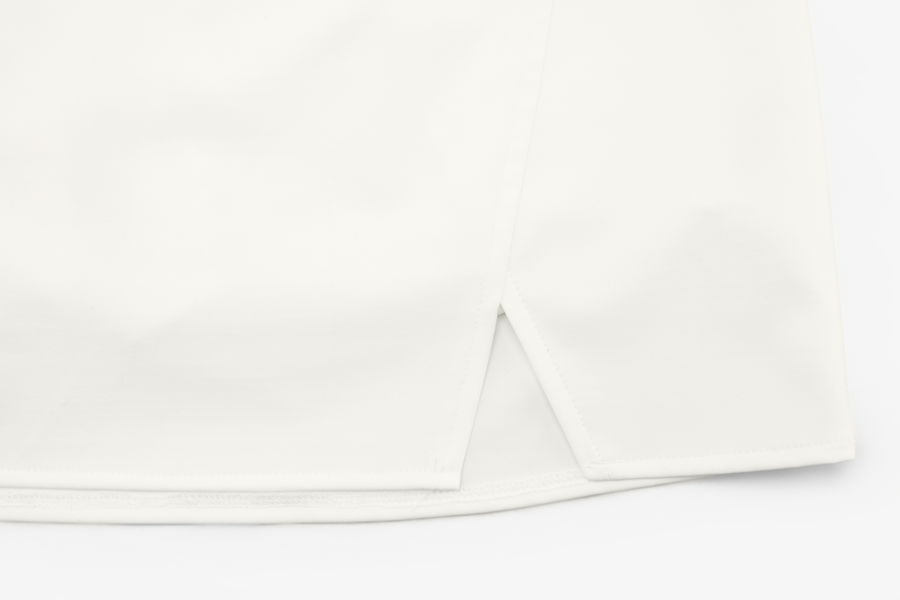 CUT SLIM FIT SKIRT