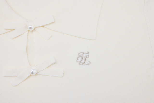 FLAT COLLAR OPEN POINTED KNIT