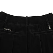 GLOSSY LACE PLEATED SKIRT