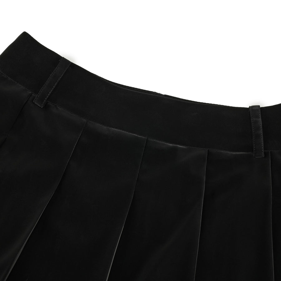 GLOSSY LACE PLEATED SKIRT