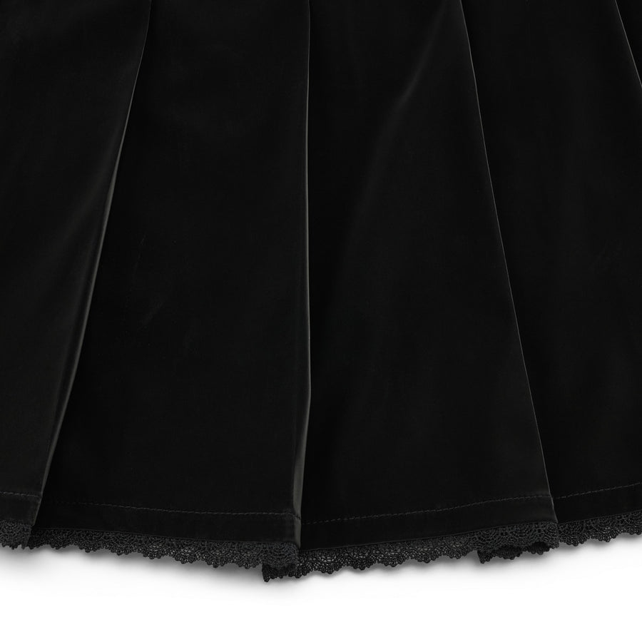 GLOSSY LACE PLEATED SKIRT