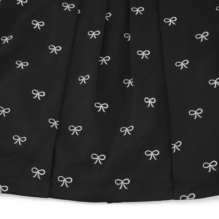 PIN-TUCK CROPPED VEST