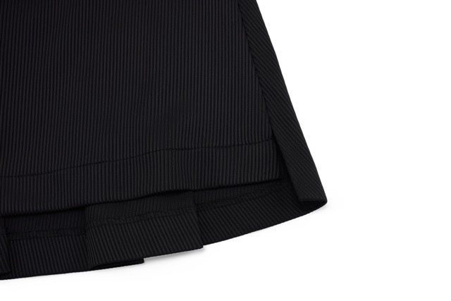 RIB BACK PLEATED SKIRT
