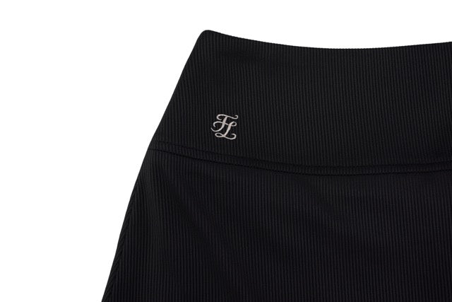 RIB BACK PLEATED SKIRT