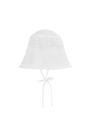 LACE EYELET BUCKET HAT