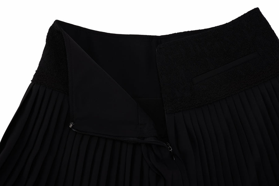 LACE FLARE PLEATED SKIRT