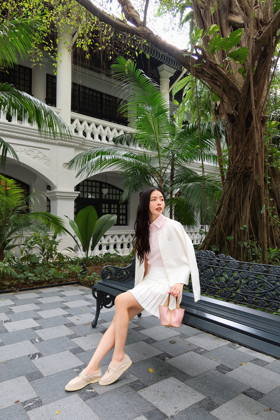 SILK TWIST FLARE PLEATS SKIRT